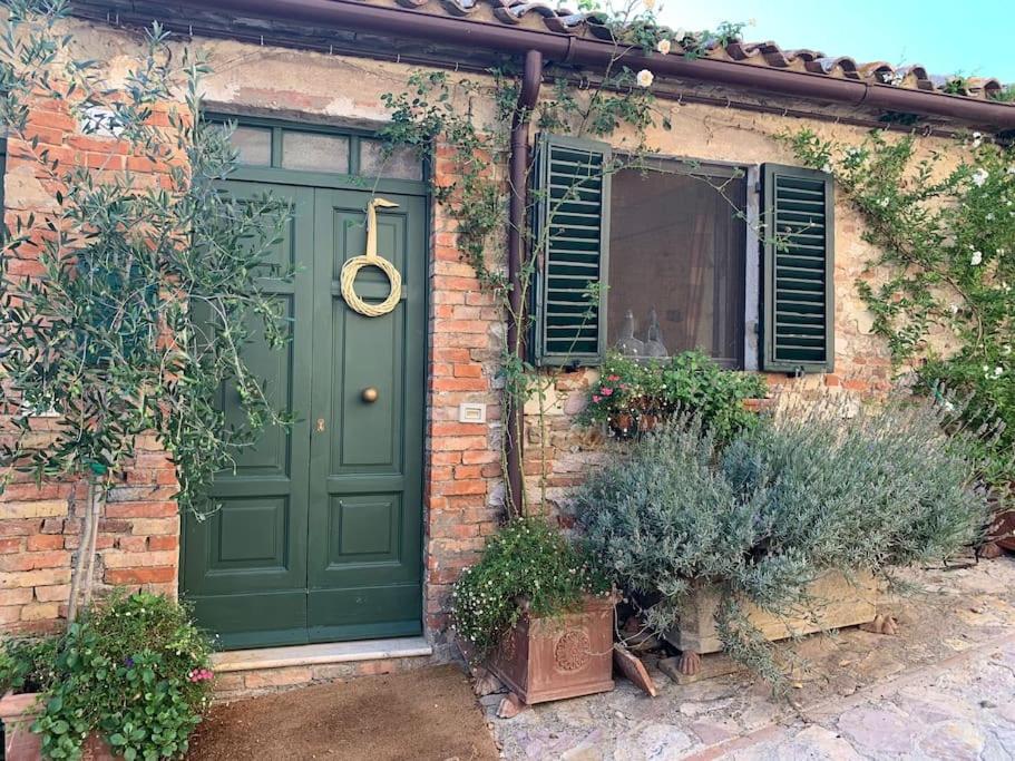 Il Borgo Di Olive Hotel Sismano ภายนอก รูปภาพ